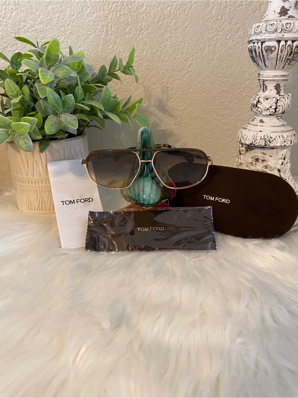 Tom Ford MAXWELL Gold-Frame Sunglasses with Brown Gradient Lenses Unisex